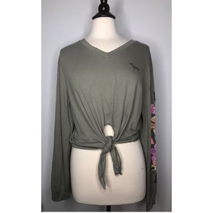 PINK Long Sleeve V neck top size small